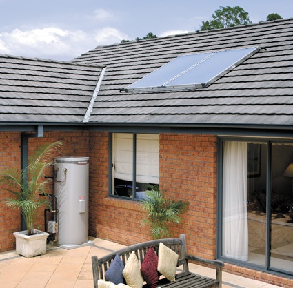 Alternative view of SOLAHART STREAMLINE 410L – MÁY NƯỚC NÓNG SOLAHART DẠNG BỒN TÁCH TẤM